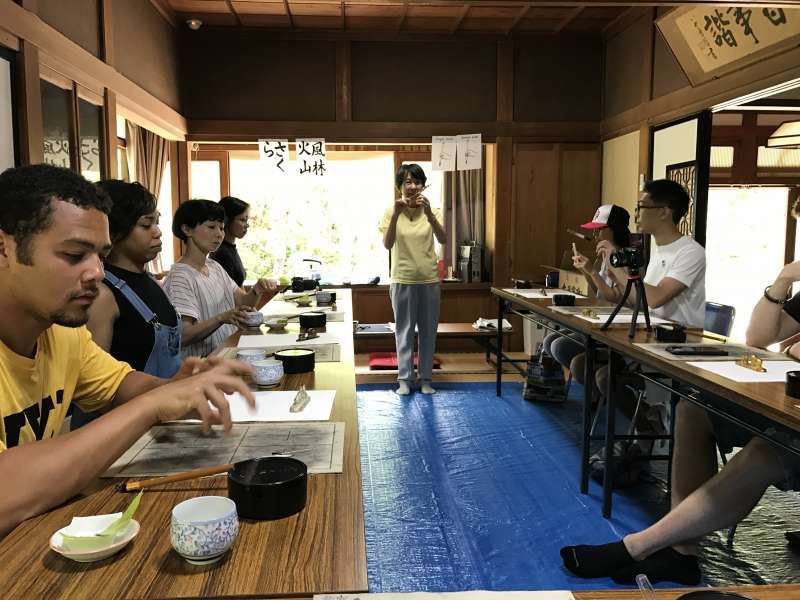 Yamanashi Private Tour - SHODO experience