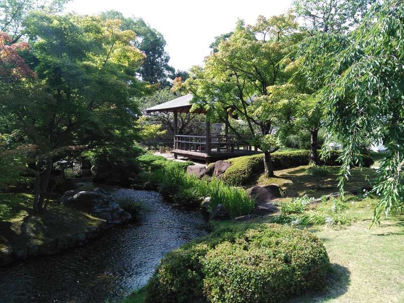 Himeji Private Tour - Koko-en is composed of nine different gardens just next to Himeji Castle.