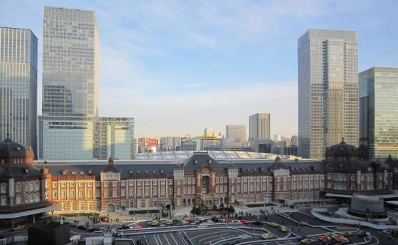 Tokyo Private Tour - Tokyo station - the biggest terminal station in Japan. I love the beautiful station building.