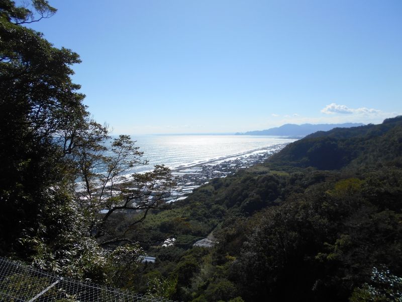 Shimizu Private Tour - The summit affords a fine view of Suruga Bay