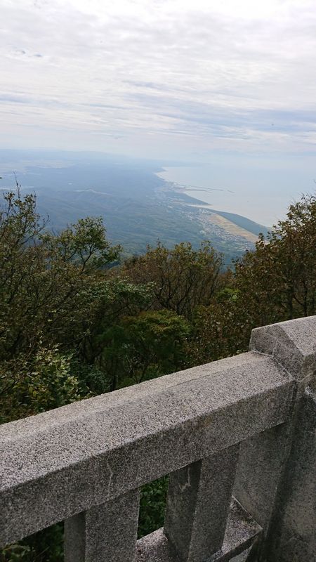 Niigata Private Tour - The Sea of Japan from the uppermost shrine