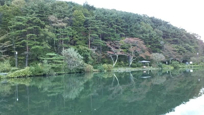 Chiba Private Tour - Kagamigaike Pond in Dake Onsen Hot Springs. Surface of the pond is just like a Mirror. (Kagami means Mirror in Japanese)