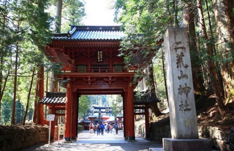 Nikko Private Tour - Futarasan shrine has deified the divine spirits of various mountains in Nikko including Futarasan