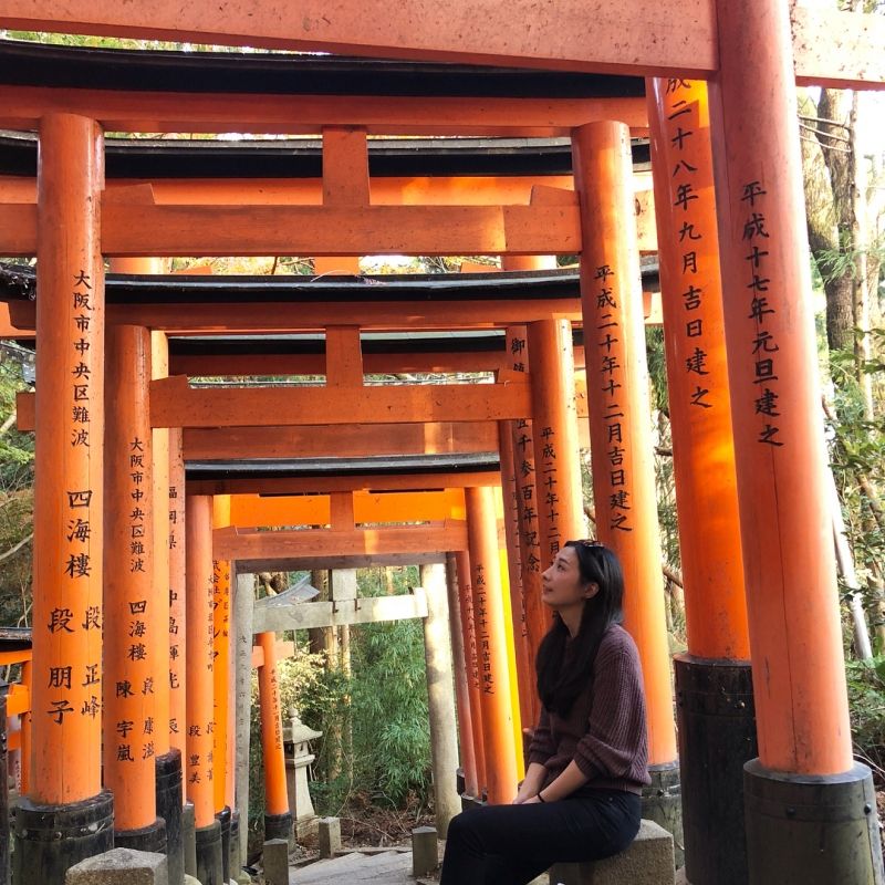 Kyoto Private Tour - Fushimi Inari Shrine is the head shrine of all Fushimi shrines. There are around 30,000 Inari shrines in Japan. Its establishment in 711 which belong to Nara era. People have gathered here to pray for good harvests, business, the safety of home and family and all kinds of other wishes. Inari means god of food. So Inari shrine have been used for the place to celebrate harvesting such as thanksgiving.