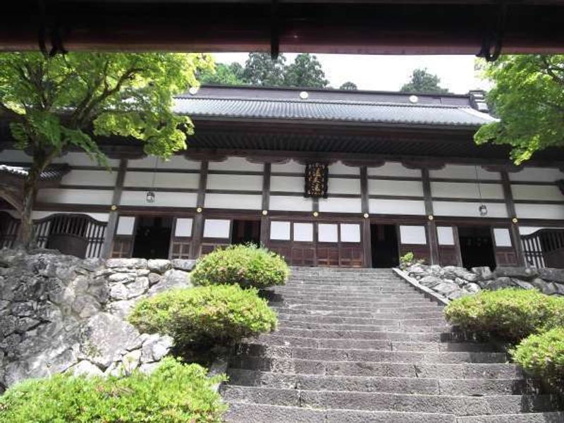 Fukui Private Tour - "Hodo" main hall.