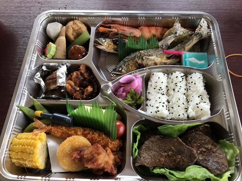 Gifu Private Tour - A special dinner box: grilled sweet-fish Ayu,beef, deep-fried shrimp, a variety of vegetables, rice etc.