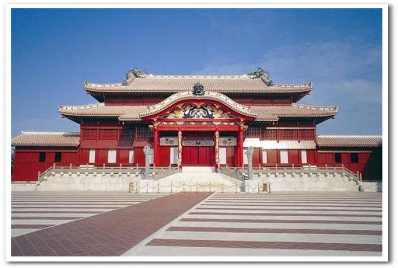 Okinawa Main Island Private Tour - Syurijyo castle / It was the center of the politic