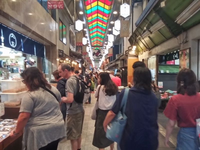 Kyoto Private Tour - < Golden course > Nishiki food market