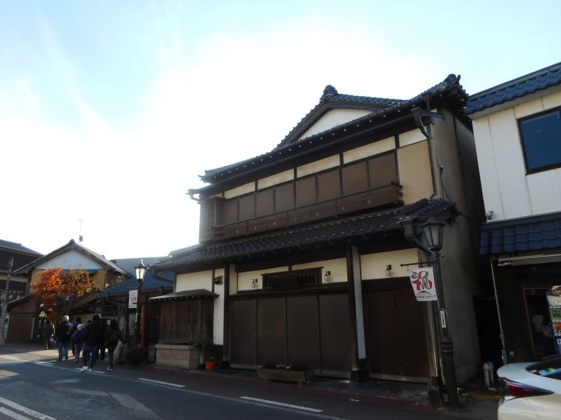 Narita Private Tour - Old traditional store.