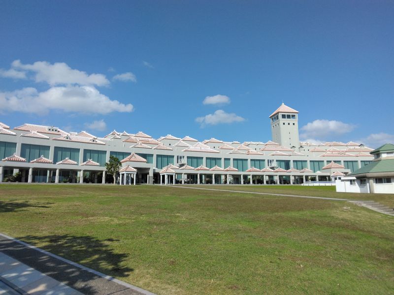 Okinawa Main Island Private Tour - Okinawa prefecture peace memorial musuem