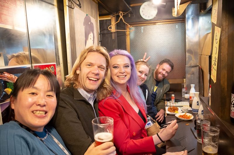 Tokyo Private Tour - If you want night life in Tokyo, Shinjuku is the answer. Also here, a various kinds of new activities available.