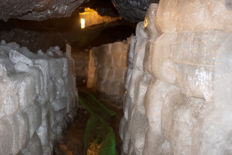 Tokyo Private Tour - 【Option】Unique ice cave and wind caves can be seen in the underground of volcanic Mt.Fuji.