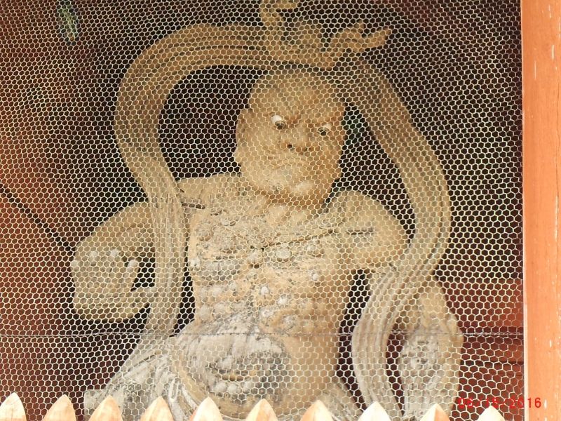 Mount Koya Private Tour - Deva statue at Koyasan Daimon Gate