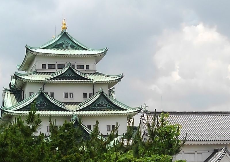 Nagoya Private Tour - Nagoya Castle, which has a pair of gold monuments on the roof