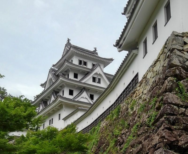 Gifu Private Tour - Hachiman Castle and stone wall, it has a beautiful curve