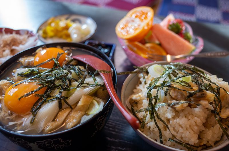 Tokyo Private Tour - (C) Fukagawa - why not try local specialty!? Fukagawa meshi (rice) / Fukagawa donburi (bowl) developed as fishermen's fast food.