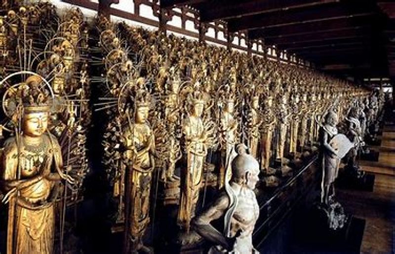 Kyoto Private Tour - As many as 1,001 kannon, the Goddess of Mercy with 1,000 hands, at Sanjusangendo Temple