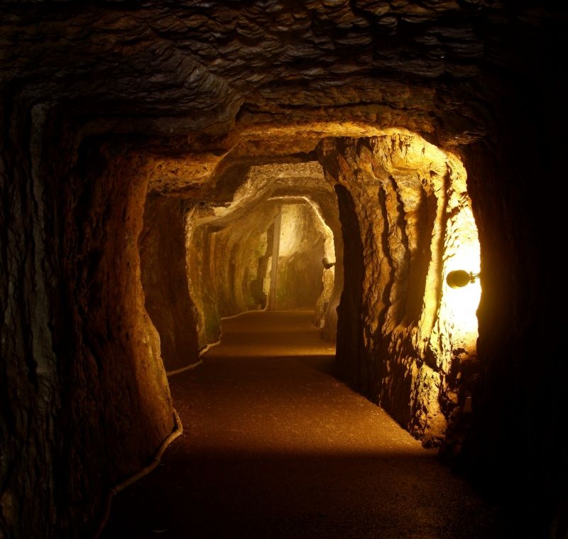 Shimane Private Tour - Inside the mine shaft