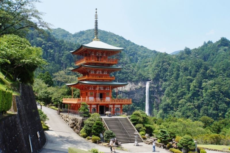 Kumano Private Tour - Nachi Waterfalls and Seigantoji Temple in Kumanono  Nachi Waterfalls is worshipped as a deity.