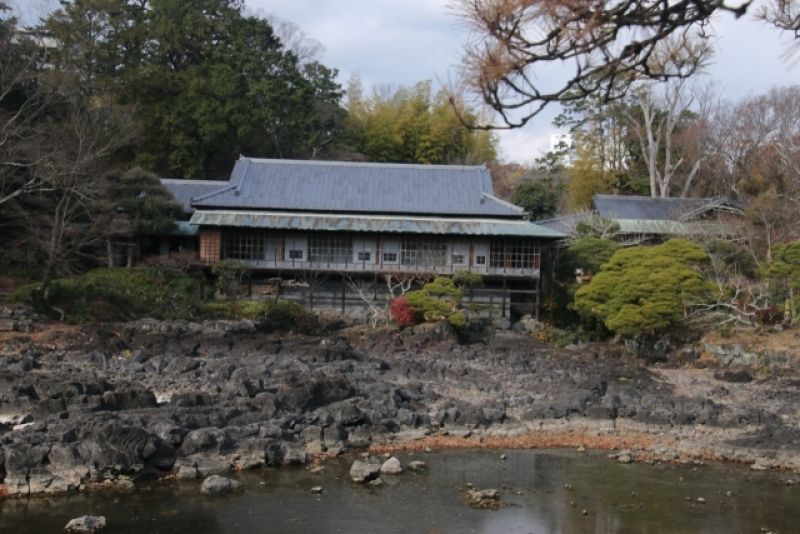 Shizuoka Private Tour - Rakujukan and Kohamaike pond