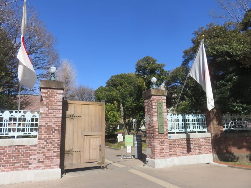 Tokyo Private Tour - Tokyo university of arts consists of two faculties. One is Fine Art and the other is Music.
These origins was back to two specialist schools (Tokyo Fine Arts School and Tokyo Music school)   both were founded in 1887.
