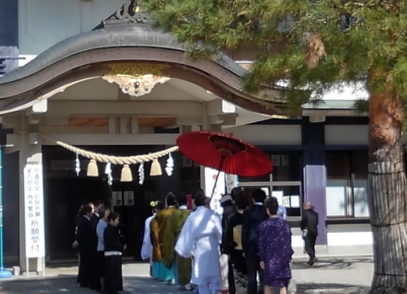 Takayama Private Tour - wedding ceremony in the old shrine