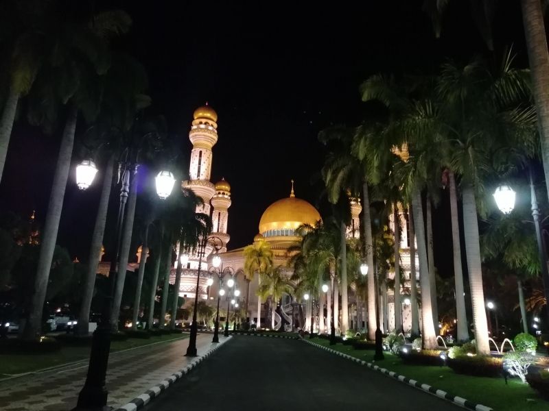 Bandar Seri Begawan Private Tour - Jame' Asr' Hassanil Bolkiah Mosque