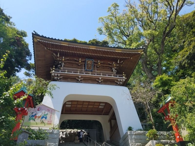 Kamakura Private Tour - 2.Zuishinmon is the gate of the imaginary undersea palace.  