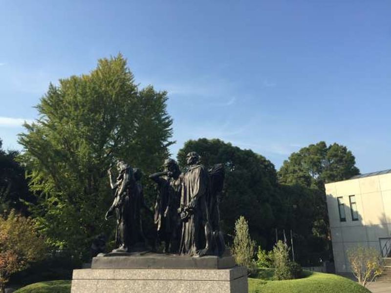 Tokyo Private Tour - A statue in front of The National Museum of Western Art 