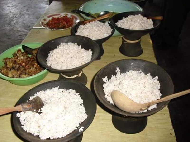 East Nusa Tenggara Private Tour - Traditional culinary of Deturia