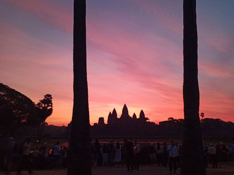 Siem Reap Private Tour - Sunrise View at Angkor Wat