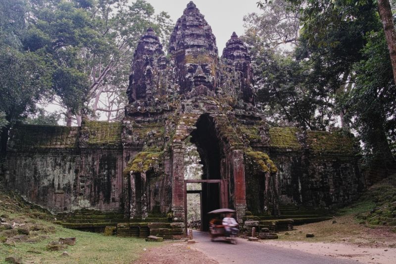 Siem Reap Private Tour - North Gate of Angkor Thom City