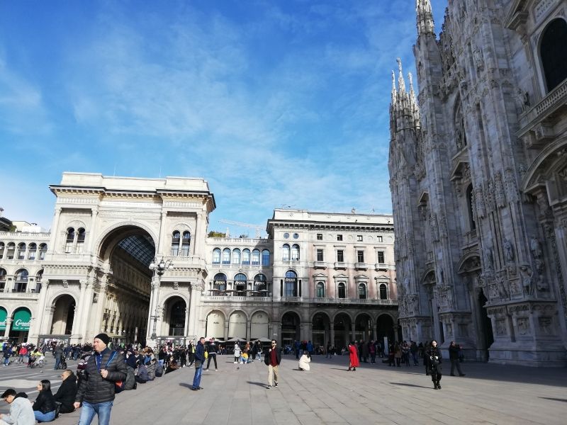 Milan Private Tour - Piazza Duomo
