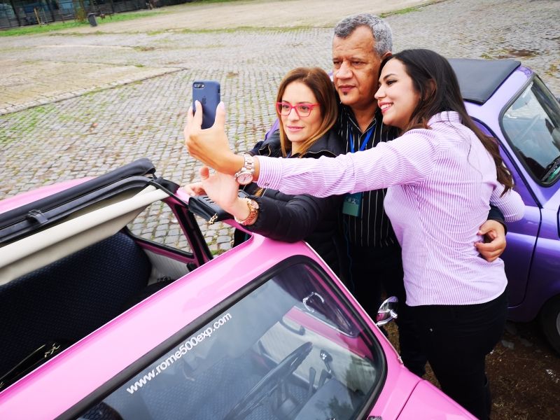 Rome Private Tour - Make the world a better place 
Enjoy a Fiat 500 classic car tour and make your family and friends smiling!
