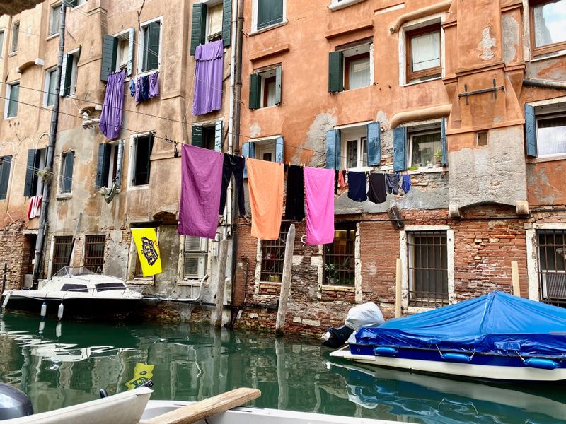 Venice Private Tour - Let's discover Venice, tailored tour with a local guide and art historian