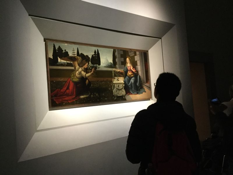 Florence Private Tour - Leonardo da Vinci at the Uffizi.