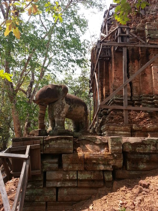 Preah Vihear Private Tour - Koh Keh Group