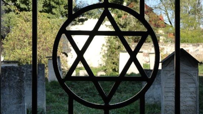 Krakow Private Tour - Jewish cemetery 