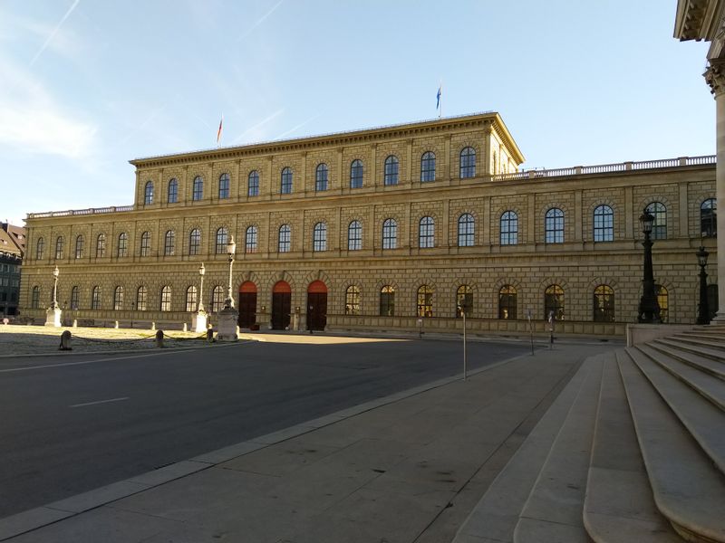 Munich Private Tour - Kings Wing of Munich Residence