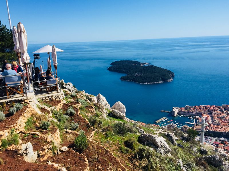 Dubrovnik Private Tour - View from the top of mount Srđ / Vue depuis le sommet du mont Srđ