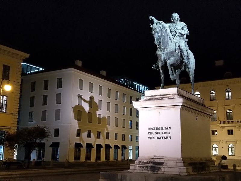 Munich Private Tour - Statue Maximilian "the Great"