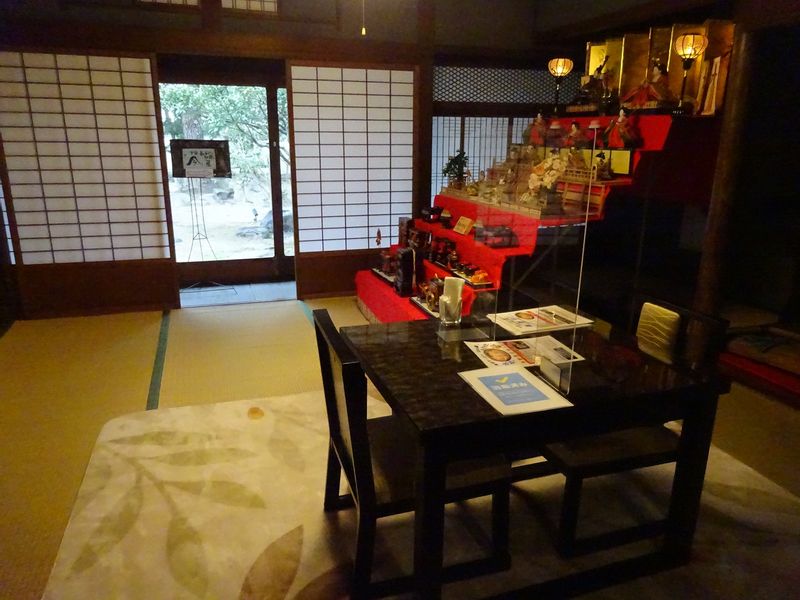 Himeji Private Tour - How about taking tea break in old sake brewery house, registered tangible cultural properties?