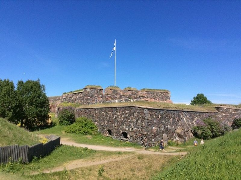 Helsinki Private Tour - Zander fortress