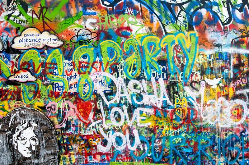 Prague Private Tour - Visit the colourful Lennon Wall