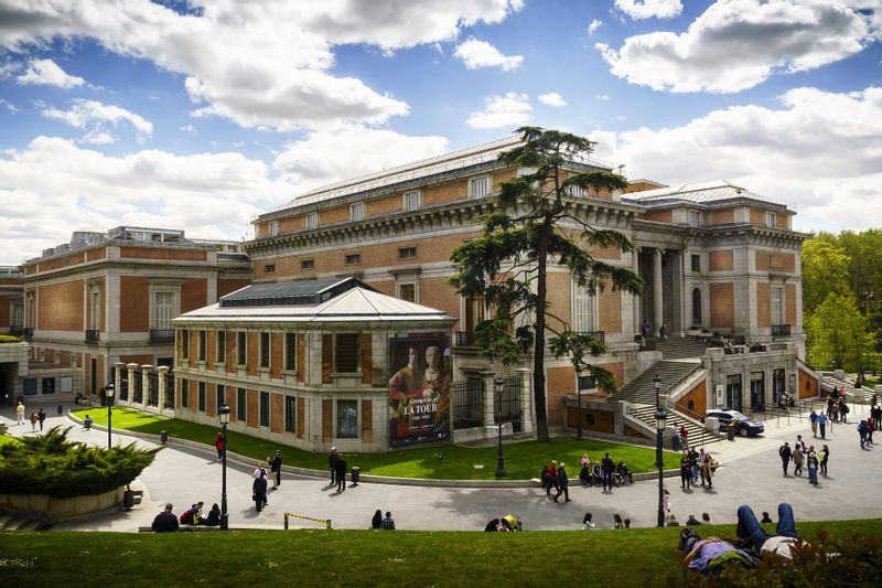 Madrid Private Tour - Immerse yourself in Spanish art at Prado Museum