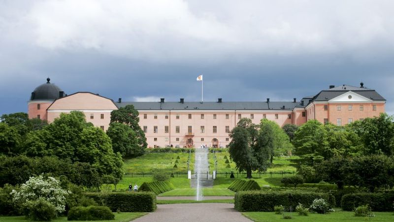 Stockholm Private Tour - Uppsala  Botanical  Gardens