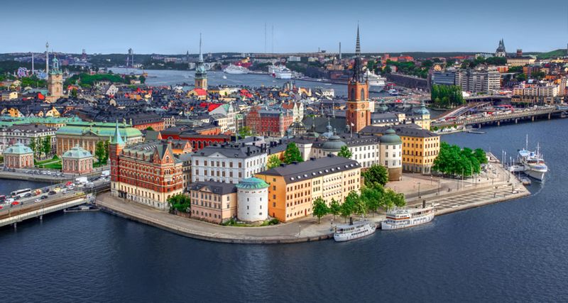 Stockholm Private Tour - Riddarholm  island ( Gamla  Stan)