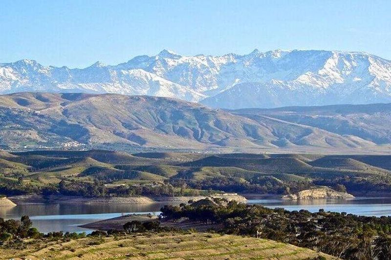 Marrakech Private Tour - Lake Lalla Takerkoust 