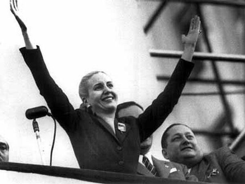 Buenos Aires Private Tour - Evita as the First Lady. Charismatic and a worker. Talking with the people with emotions. She was an actress before. 