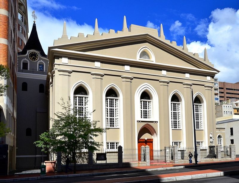 Cape Town Private Tour - Moeder Kerk